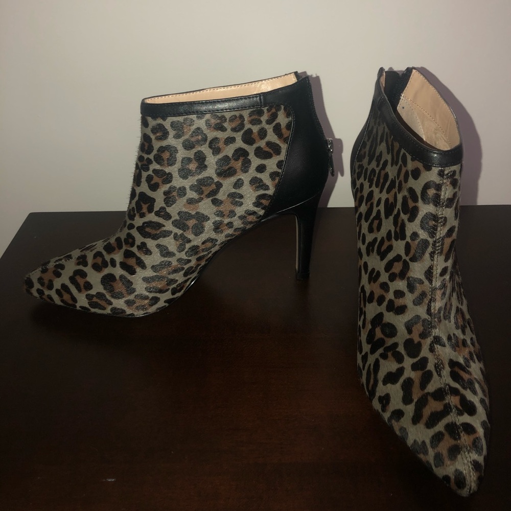 Ankle heel boots